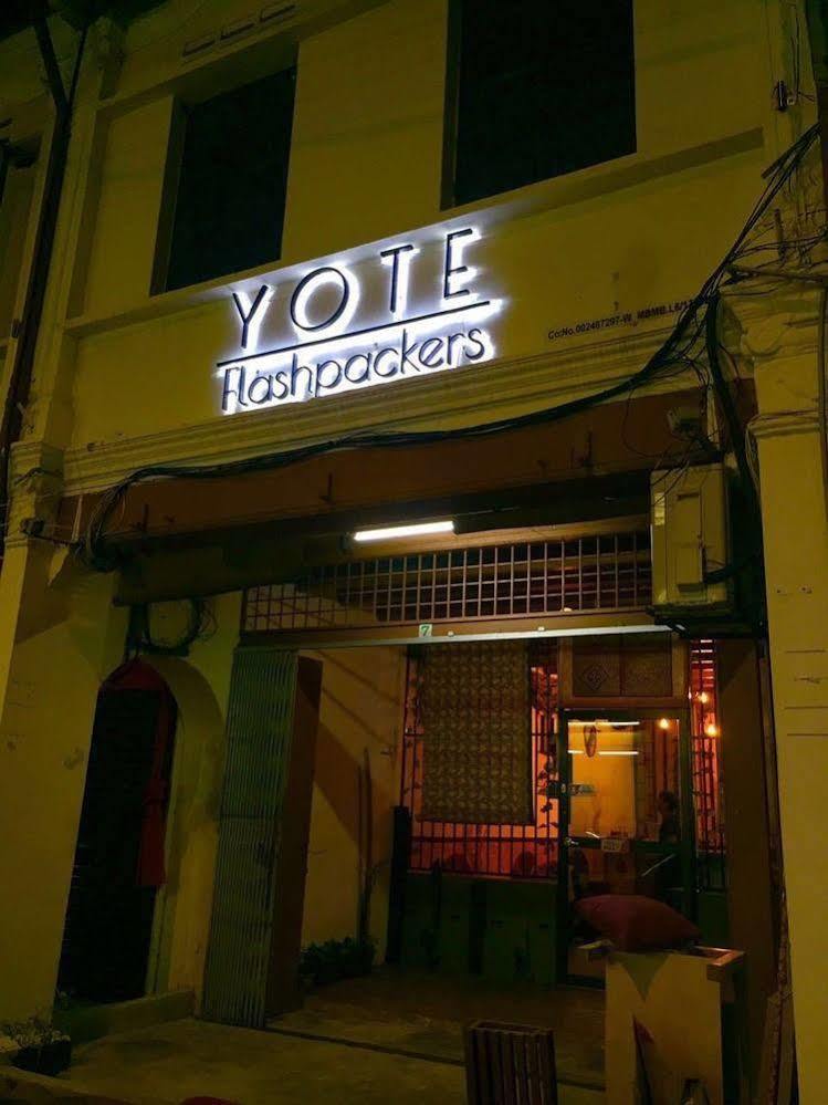 Yote Flashpackers Malacca Extérieur photo